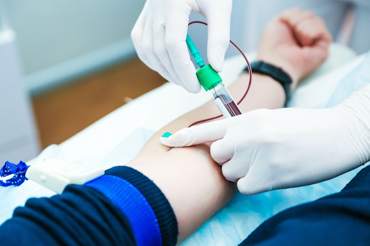 Blood Test at Home in Dubai for People with Needle Phobia