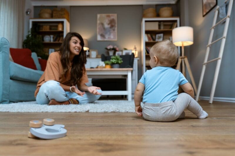 Overnight Babysitting Service in Dubai: When Do You Need It?