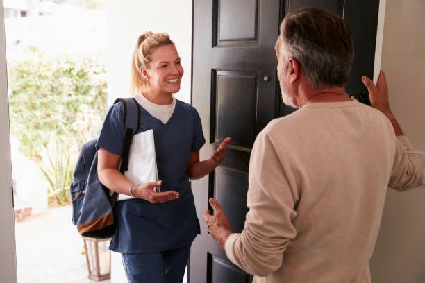 How Doctor Home Visits Prevent Complications at Home